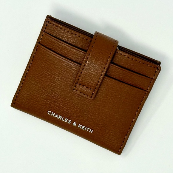 NWT Charles & Keith Bifold Wallet – Chocolate Brown | - Picture 4 of 6